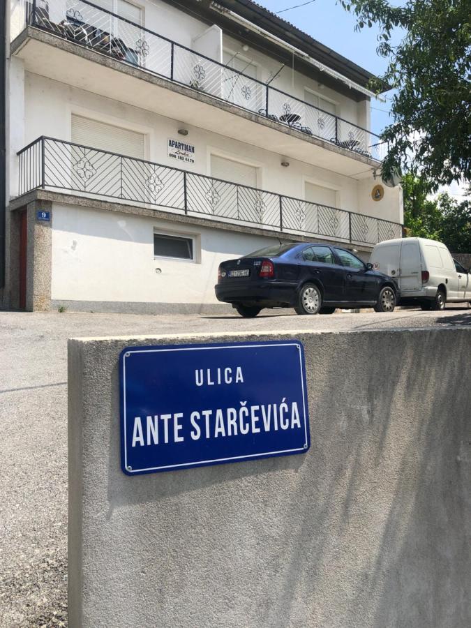 Moko Apartman Zengg Kültér fotó
